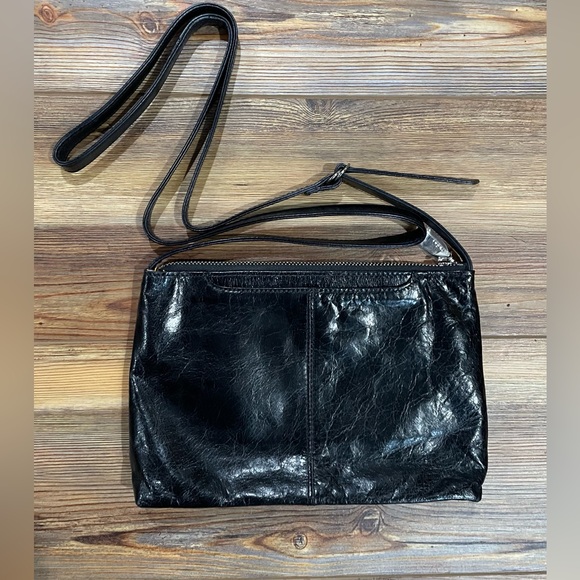 Hobo The Original Black Leather Purse Mara Crossbody Bag 2 Front Zippers NWOT - Picture 3 of 11
